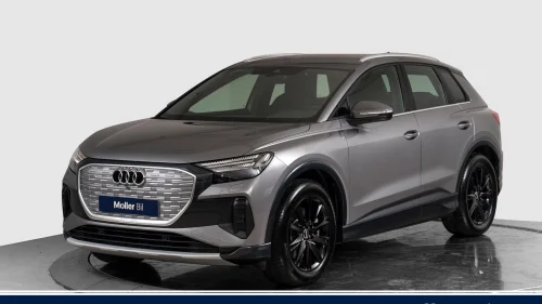 AUDI Q4 55 e-tron 55 quattro Edtition Pro - Sonos, R.Kam, Krok, Matrix