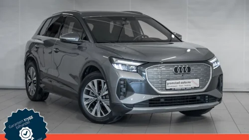 AUDI Q4 55 e-tron 55 quattro Edition Plus Kamera/Krok/ACC/LED/El.luke