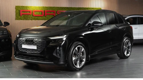 AUDI Q4 50 E TRON 50 quattro Adv. Business plus S-Line/Hengerfeste/360+++