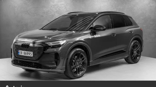 AUDI Q4 e-tron quattro Q S line Black edt. Panor. | Pass skjerm | Sonos | HUD