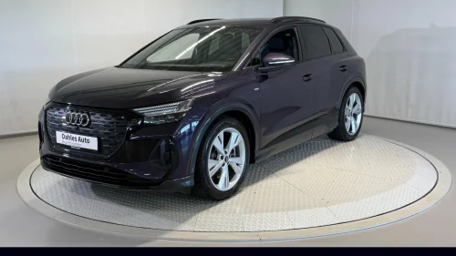 AUDI Q4 50 E TRON Q4 50 E-Tron Q S-Line ACC/Krok/Sonos/Matrix/Kam/HUD/21"