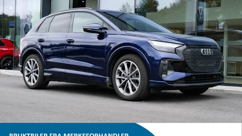AUDI Q4 50 E TRON 50 quattro - S-line/HeadUp/Hellakkering/LAV KILOMETER