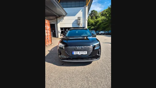 AUDI Q4 35 E TRON 35 Business plus