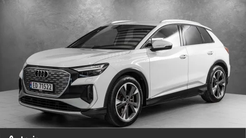 AUDI Q4 50 E TRON Q4 50  quattro  2x S-line | Sonos | Varme i ratt ++++
