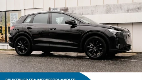 AUDI Q4 45 E TRON 45 quattro - H.feste/Sportsseter/