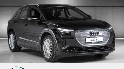 AUDI Q4 45 E TRON / 512km WLTP / VELHOLDT / NYLIG SERVET / ++!