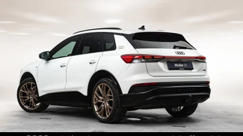 AUDI Q4 45 e-tron quattro S LINE EDITION-Head Up-Panorama-H.feste-Matrix