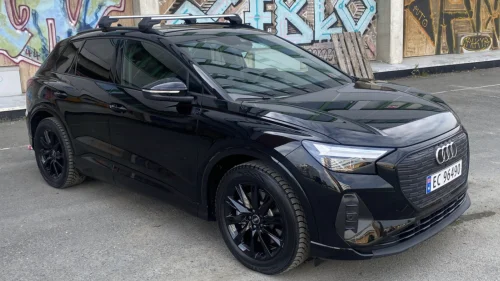 AUDI Q4 50 E TRON 50 Quattro (H.Feste/Sportsseter/Ryggekamera/Sonos)