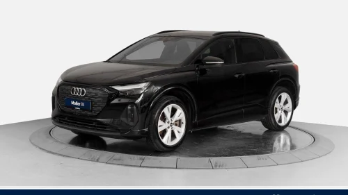 AUDI Q4 40 E TRON Q4 40 e-tron - S-line, R.kam, Adv.key, ACC