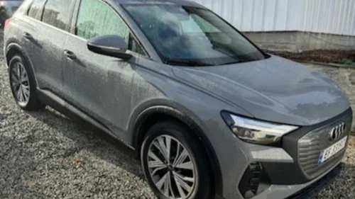 AUDI Q4 40 E TRON 520KM WLTP NORSK AUTOMAT NYBILGARANTI VARMEPUMPE