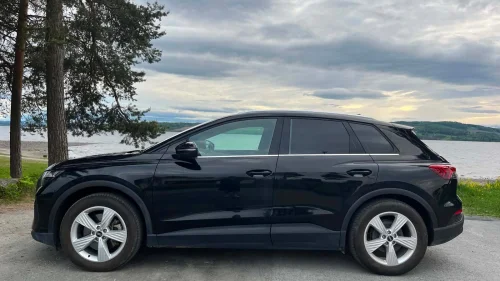 AUDI Q4 45 E TRON 45 qattro