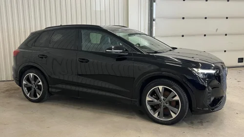 AUDI Q4 50 E TRON Q4.50 quattro S-LINE,SKINN,KAMERA,H-FESTE,LED,
