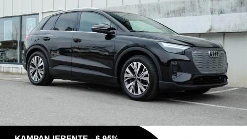 AUDI Q4 40 E TRON 40 Hengerfeste, Sportsseter, Fjernlyssassistent +++