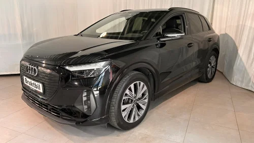 AUDI Q4 50 E TRON 50 Quattro