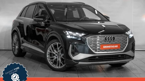 AUDI Q4 50 E TRON 50 quattro S line Matrix/HUD/Krok/Sonos/Skinn/Kamera/