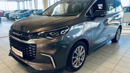 MAXUS Euniq 5 VAREBIL, elektrisk, 360 kamera, ACC, Skinn ++