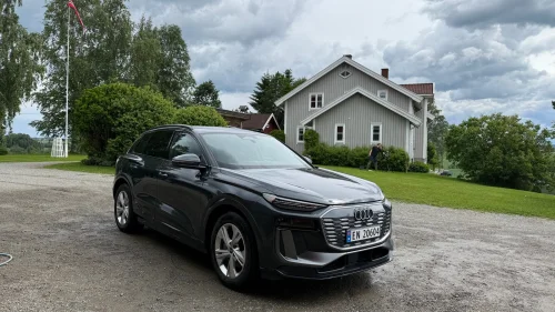 AUDI Q6 SUV e-tron quattro quattro Tech Plus