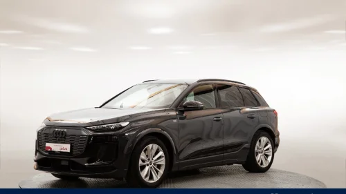 AUDI Q6 SUV e-tron quattro QUATTRO TECH PRO 25 Hengerfeste, navi, advanced key +