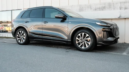 AUDI Q6 SUV e-tron quattro S-line Pro quattro - Luftfjæring/LED Matrix/H.feste +++