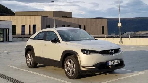 MAZDA MX-30 Sky | Lav km | NAF-test | 94,4% SoH | Ditec