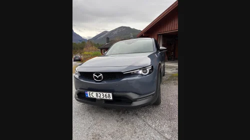 MAZDA MX-30 Cosmo, Topputstyrt