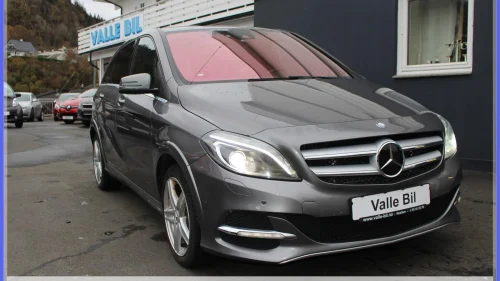 MERCEDES-BENZ electric drive ELECTRICK DRIVE/Navi/Kamera/SKINN/LAV KM/EU ok 7/27