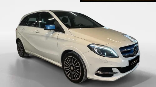 MERCEDES-BENZ electric drive 88 HK / Skinn / full service / R.Kam / S+ V / Navi ++