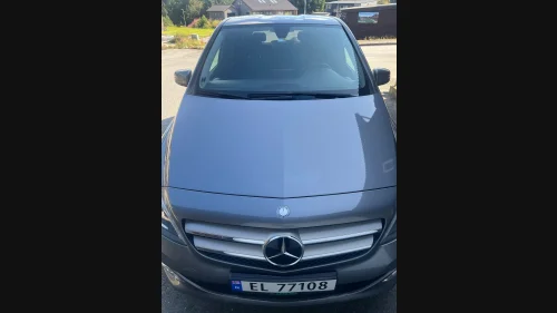 MERCEDES-BENZ B 250 e Electric Drive