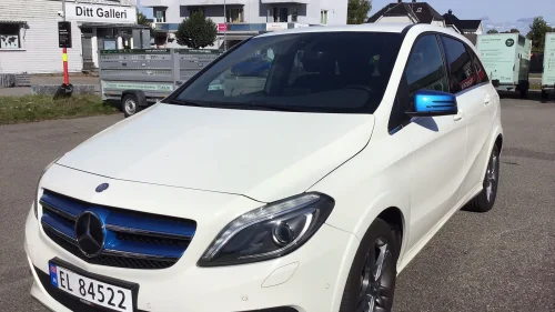 MERCEDES-BENZ B 250 e Electric Drive