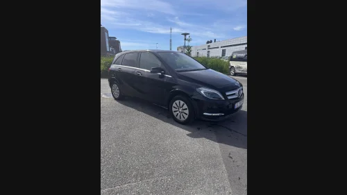 MERCEDES-BENZ B 250 e Electric Drive