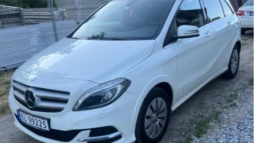 MERCEDES-BENZ B 250 e B 250