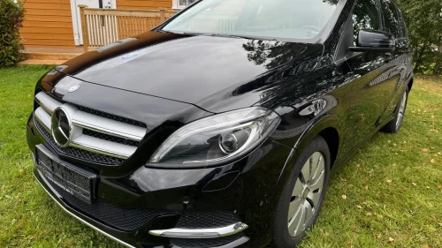 MERCEDES-BENZ B 250 e Electric Drive