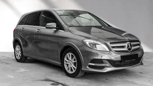 MERCEDES-BENZ B 250 e 250 e-ELECTRIC-LAV KM.STAND