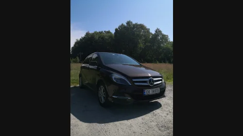 MERCEDES-BENZ B 250 e Electric Edition