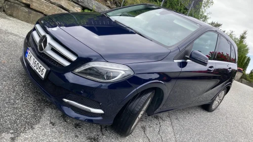 MERCEDES-BENZ B 250 e Electric Drive