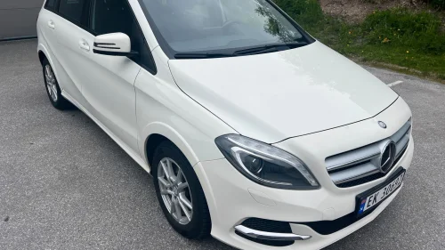 MERCEDES-BENZ B 250 e Edition/B 250 E /masse utstyr.