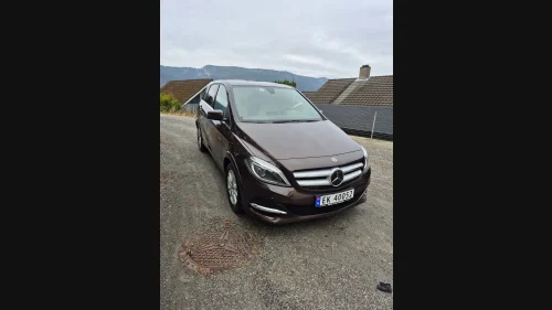MERCEDES-BENZ B 250 e Edition  Range + 230km.