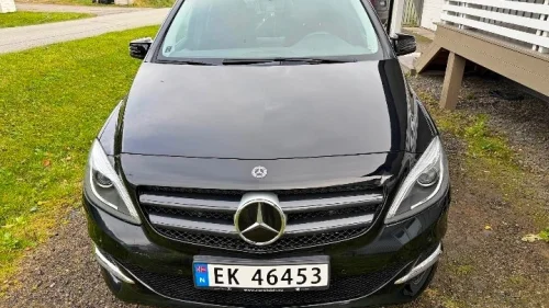 MERCEDES-BENZ B 250 e