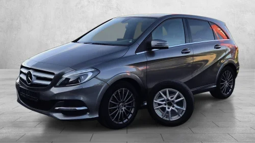 MERCEDES-BENZ B 250 e Ny-service/ Garanti