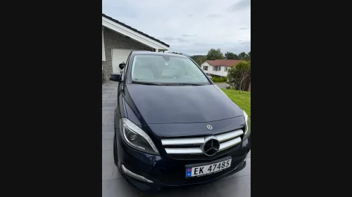 MERCEDES-BENZ B 250 e Edition