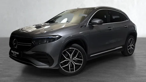 MERCEDES-BENZ EQA 250 panoramasoltak, 360° kamera og AMG-styling