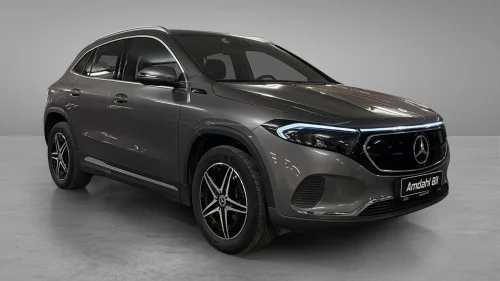 MERCEDES-BENZ EQA 250 Progressive/Led/Krok/ACC/Navi/Carplay/Isofix/420Km