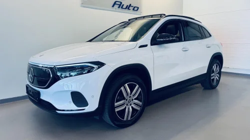MERCEDES-BENZ EQA 300 4MATIC PROGRESSIVE 4MATIC NIGHT/DISTR+/PANO/360/CARPLAY/KROK