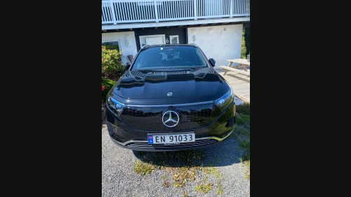 MERCEDES-BENZ EQA 300 4MATIC