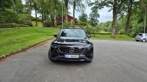 MERCEDES-BENZ EQB 300 4MATIC 300 4MATIC Advanced Plus 7-s