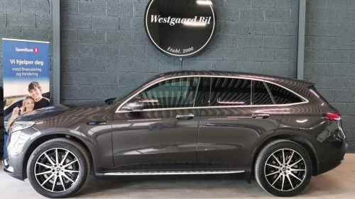 MERCEDES-BENZ EQC 400 4MATIC 400 4MATIC/ 2XAMG/BURMESTER/360KAM/HEAD-UP/SOLTAK/KROK/