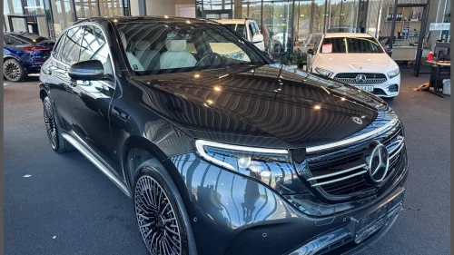 MERCEDES-BENZ EQC 400 4MATIC 400E/ 4-MATIC/ AMG/ BURMESTER/ HUD/ TAKLUKE/ KROK/+++