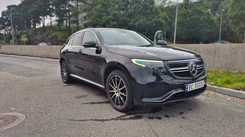 MERCEDES-BENZ EQC 400 4MATIC 4x4,2XAMG/ACC/Skinn,El seter,Kamera 360, Velholdt,1EIER