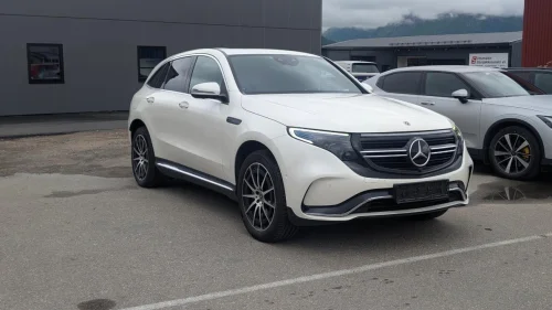 MERCEDES-BENZ EQC 400 4MATIC 400 4MATIC AMG Edition / Burmester / Takst