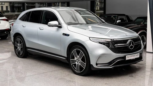 MERCEDES-BENZ EQC 400 4MATIC 4Matic AMG, 360Kamera, El.krok, Adaptive-cruise++